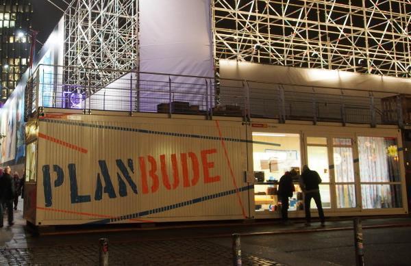 Planbude, Hamburg Medvirkning med konsekvenser Planbude = Planskuret Tverrfaglig plankontor med lokale kunstnere, arkitekter og planleggere Stor bredde verktøy for medvirkning Nabolaget deltok med