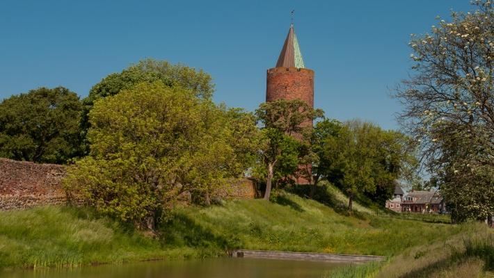 Gåsetårnet i Vordingborg - nyt den fantastiske utsikten Bogø (47.4 km) Ta en tur til Bogø, en ca. 14 km² øy som ligger i Storstrøm beltet mellom Falster, Møn og Sjælland.