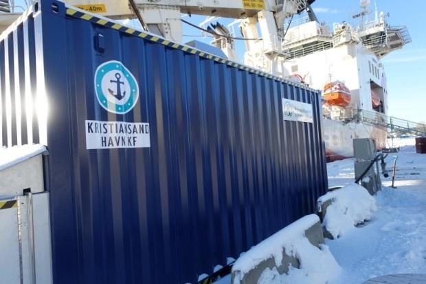 11 Lavspent mobil landstrømcontainer Per dags dato er det ett tilgjengelig mobilt landstrømanlegg i Kristiansand. Anlegget er spesielt tilpasset offshorefartøyog rigger.