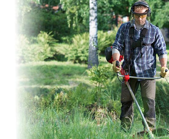 Jonsered har et omfattende sortiment av utstyr, klær og tilbehør for ryddesager og trimmere.