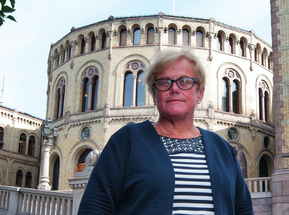 I Norge har hjernesykdommer blitt underprioritert i årevis, og kronikere er blitt skjøvet til side for andre behov i helsetjenestene, sier generalsekretær i MS-forbundet, Mona Enstad.