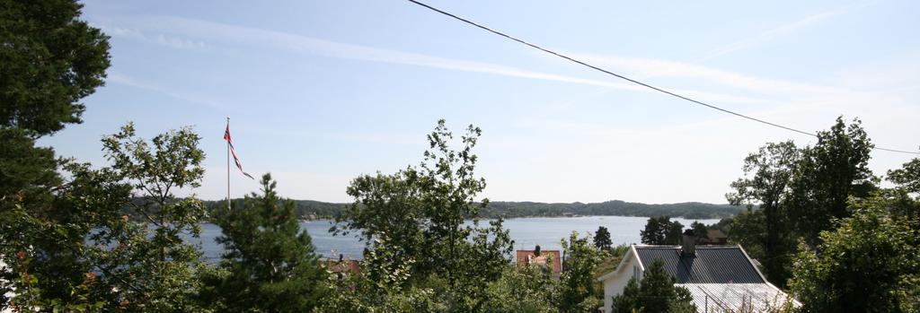 Nylund boligområde, Arendal kommune 4. Reguleringsforslaget I forslaget er antall tomter økt fra 8 til 11. De 2 godkjente tomtene med rekkefølgekrav er justert.