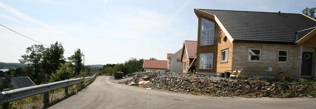 Nylund boligområde, Arendal kommune Atkomsten med eksisterende bebyggelse tomtene 3, 4 og 5 Støy Planlagte boliger vil utfra en generell