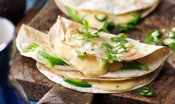 Quesadillas Er et ostesmørbrød fra Mexico som tok fast food verden med storm. Queso betyr ost og ost er med på å gi den fylte tortillaen sin karakteristiske kremighet.