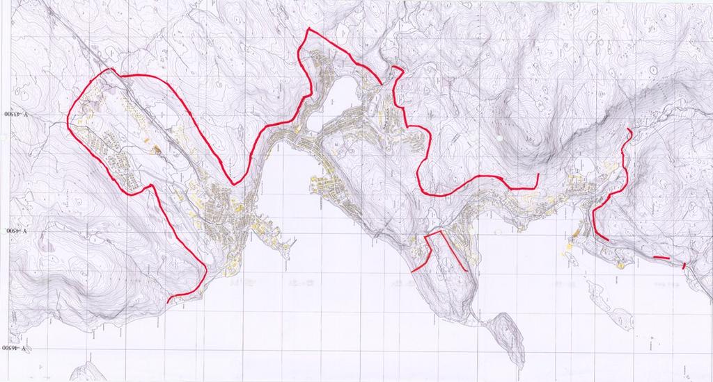 Figur 4.13 Kart som viser reingjerdet rundt Hammerfest by. Kilde: Hammerfest kommune Figur 4.14 Reinen beveger seg fortsatt innenfor gjerdet ved Storsvingen.