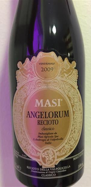 Som dessert fikk vi servert belgisk mousse, gulrot og ingefær akkompagnert av en Masi Angelorum Recioto Classico 2009.