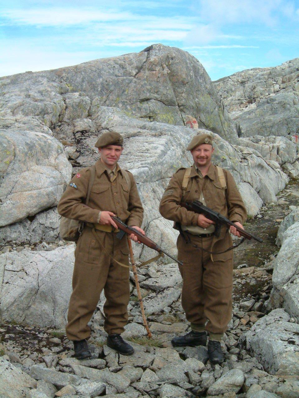 Svolværraidet (4/3-1941) og Måløyraidet (27/12-1941); ble en kraftig vekker for tyskerne. I tillegg kom Majavatn-affæren (6/9-1942) og våpentransporten på Helgeland.