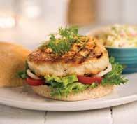 Grov fiskeburger Fiskeburger er en utrolig lettvint middag, men også et supert alternativ til matpakken eller lunsjbordet.