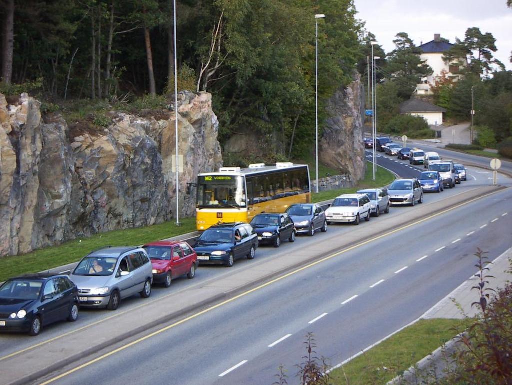 Prioritere buss foran bil, hinderfri framføring buss 2009 2010: Tollbodgata bussgate Ett