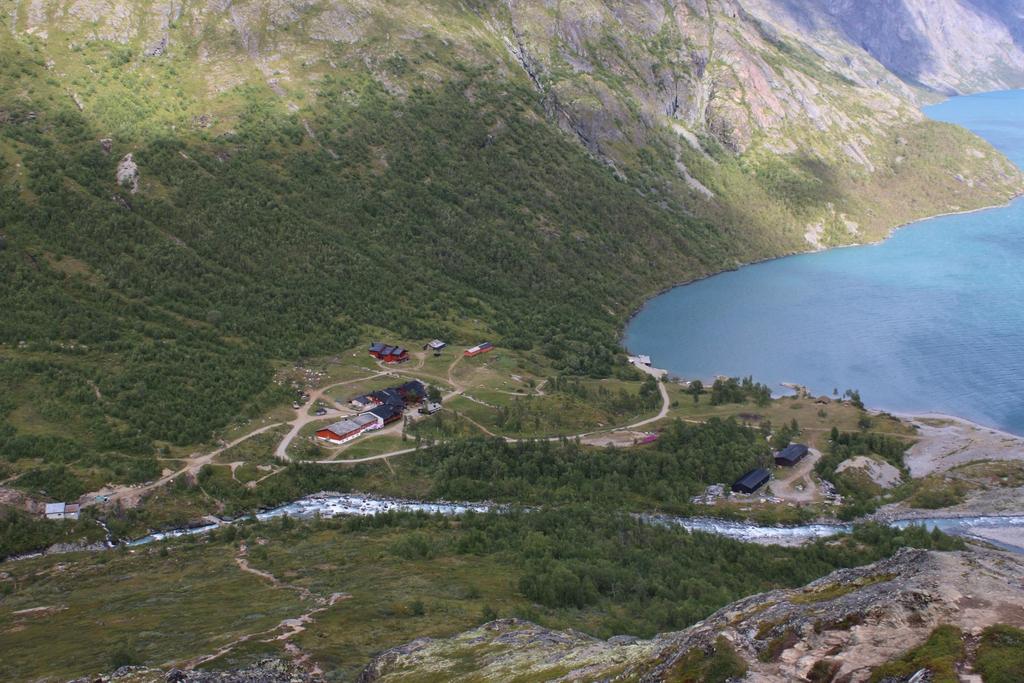 I høve til økosystemtilnærming og samla belastning (nml 10) meiner ein at området toler godt at det blir teke ut bjørkeved.