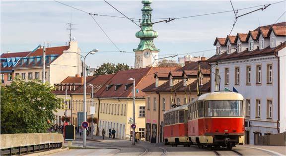 Dag 9 Bratislava, Slovakia (F, L, M) På formiddagen seiler vi videre og nyter utsikten av Ungarn og Slovakia. Vi passerer også Gabchikovo-slusen.