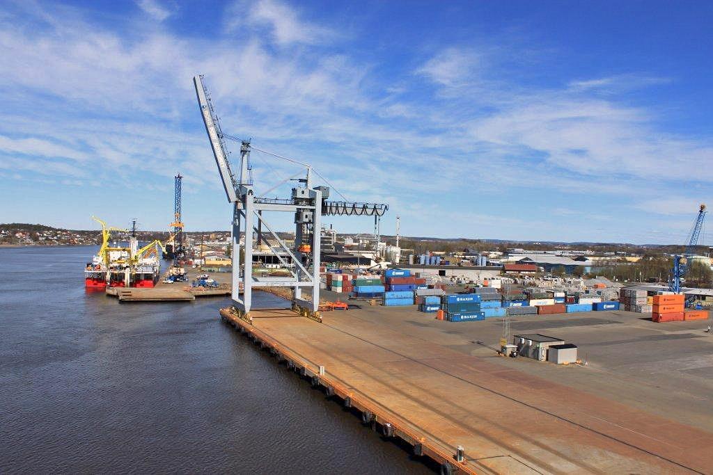 6 Havner Foto: Borg havn IKS Koordinator i Fredrikstad og Sarpsborg kommune har henvendt seg til alle aktuelle havner i byområdet høsten 2016.