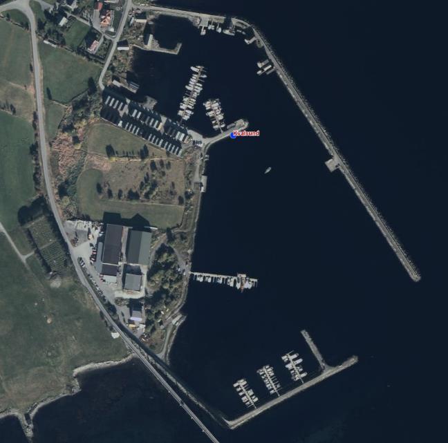 Kvalsund fiskerihavn Arbeidet med etablering av en Kvalsund fiskerihavn kom i gang rundt 1950, men havna ble ikke etablert før i 1969-1974.