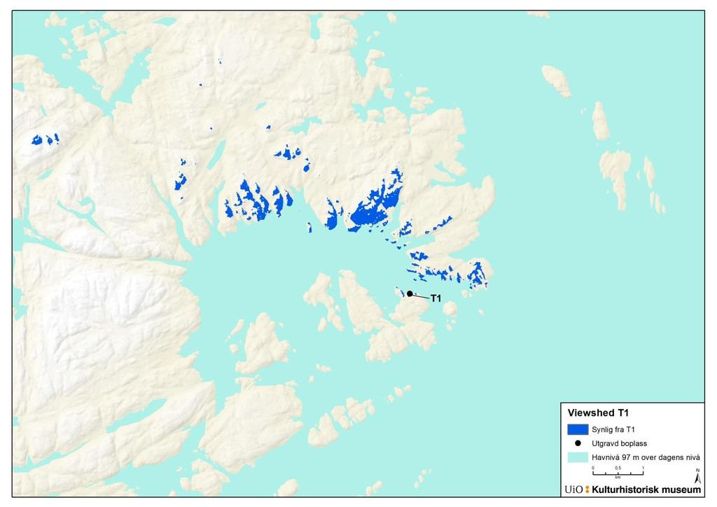 Figur 2 Kartene viser lokaltopografien på Tinderholt 1 og lokalitetens beliggenhet på 97 meter over dagens havnivå, samt utsynet fra lokalitetsflaten på det omkring liggende landskapet.