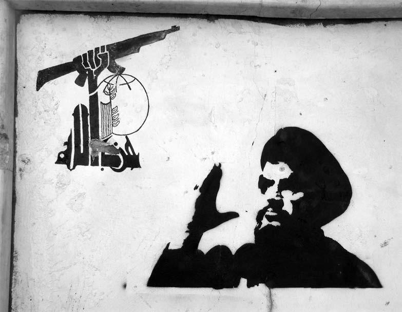 !"!#$%&'()!"!#$%&*++,-.-/.-0++'-),6++1234+57 Graffiti i Aaita ech Chaab, Sør-Libanon.