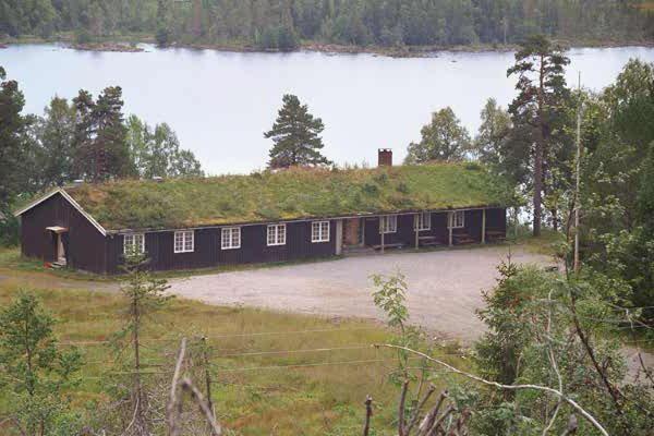 Tilgang på båter og kanoer, hvor det blir aktiviteter som garnfiske, fiske med fluetang og oter.