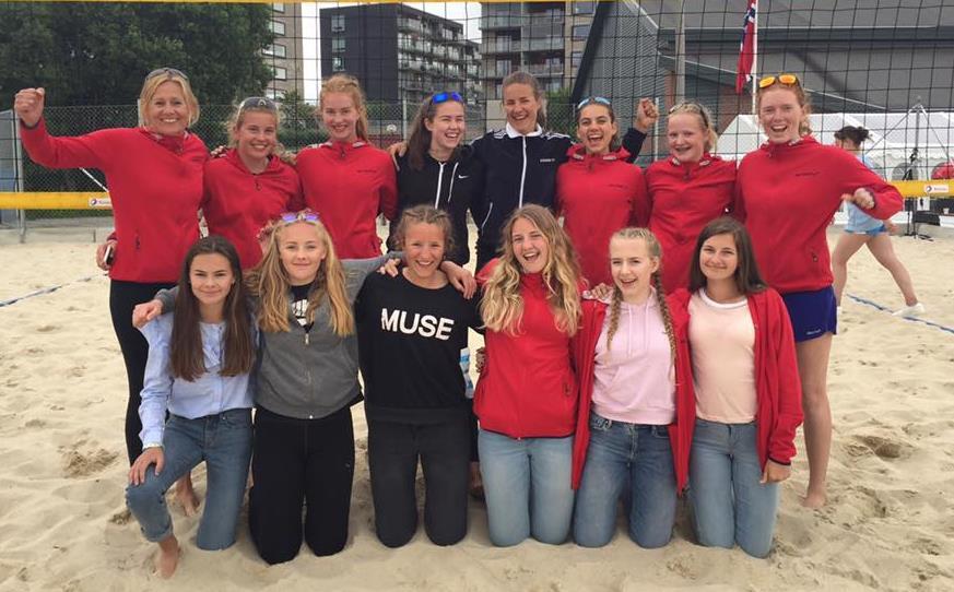 Regionlag Rogaland NVBF Region Rogaland hadde sommeren 2017 med fire lag i NM Regionlag U17 sandvolleyball, to jente- og to guttelag.