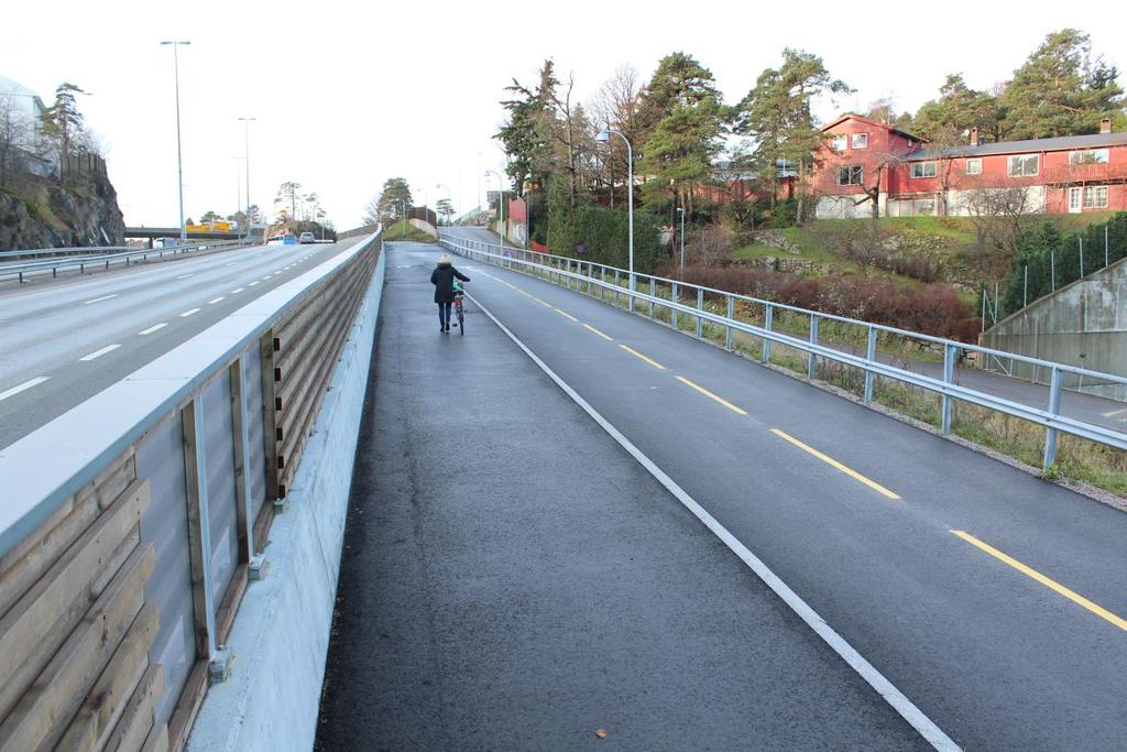 6.5 Gang- og sykkelveier Sykkelekspressvei E18 Narviksbakken Sykkelekspressveien i Narviksbakken ble ferdigstilt våren 2014. Støyskjermen mot E18 er en forbedring for både syklende og gående.
