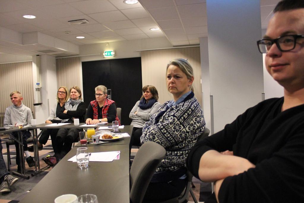 Rapport fra seminar på Quality Grand Hotel i Kristiansund 11.-13. november 2016 Kurset ble gjennomført med tilskudd fra Studieorganisasjonen i Norges Døveforbund.