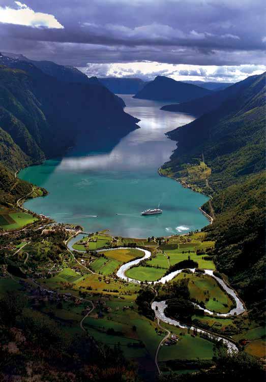 DESTINASJON I enden av verdas lengste fjord Walaker Hotell er Noregs