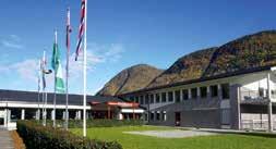 no hotel@sognefjordhotel.no www.gasta.no Lavik - Tlf. + 47 577 140 40 - info@lavikfjordhotell.no Lavik - Tlf. + 47 577 140 40 - info@sogntours.