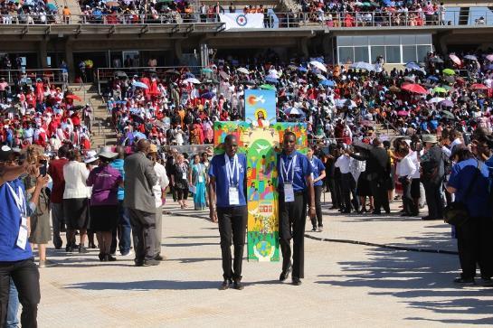 Den store reformasjonsgudstjenesten Søndag 14. mai var dagen for den store reformasjonsgudstjenesten på Sam Nujoma stadion i Windhoek med over 10.000 deltagere fra alle verdensdeler.