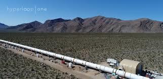systemet Vactrain: "Vakuumrør" som kan føre tog i 500 km/t 2012: E. Musk introduserte en "femte modus for transport" som han kalte Hyperloop Foto: Wikipedia. Robert H.