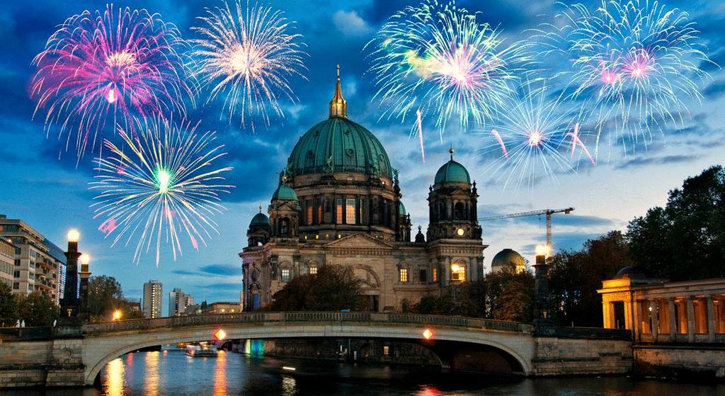 1 NYTTÅRSFEIRING I BERLIN Bli med oss til en av Europas beste nyttårsbyer Berlin og møt det nye året med brask og bram! Berlin er en by som har utrolig mye å by på.