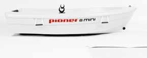 Pioner 8 Mini Planer med lav vekt og riktig motor, og den er lett å ro.