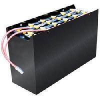OUR BIG PROJECTS DRY TRACTION BATTERY BANKS We have supplied