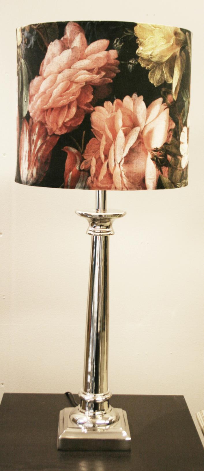 William bordlampe i krom frg 60cm Bilde til