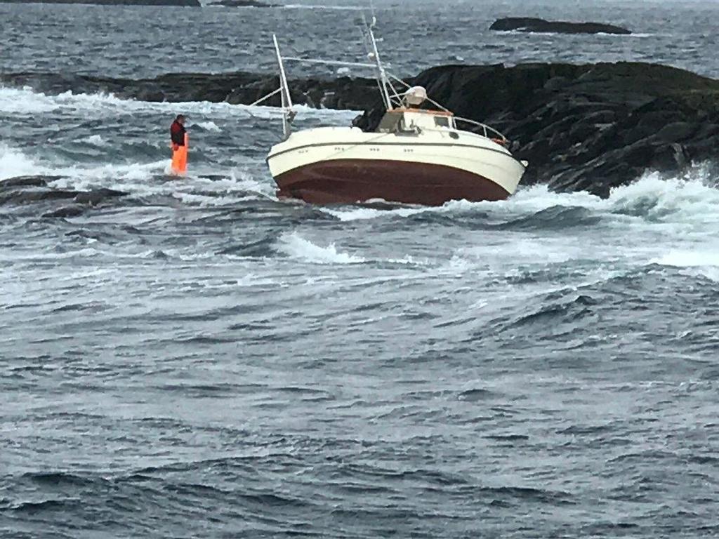 Nokre kommunaløkonomiske skjær i sjøen.. Staten sin «avbyråkratiseringsreform» (flate budsjettkutt i etatane) føreslått og i kommunal sektor?