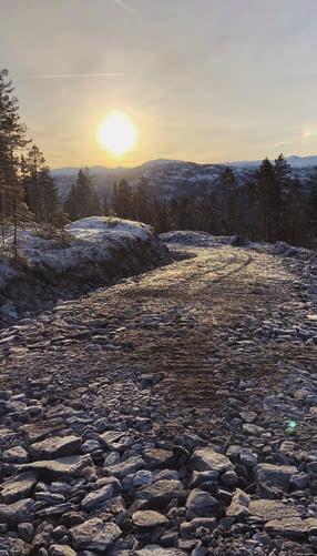 Turufjell «På tross av et meget snørikt Turufjell de siste månedene (som vi gleder oss over at alle hytteeiere vil kunne nyte i årene fremover), har vi lykkes med å holde god fremdrift så langt