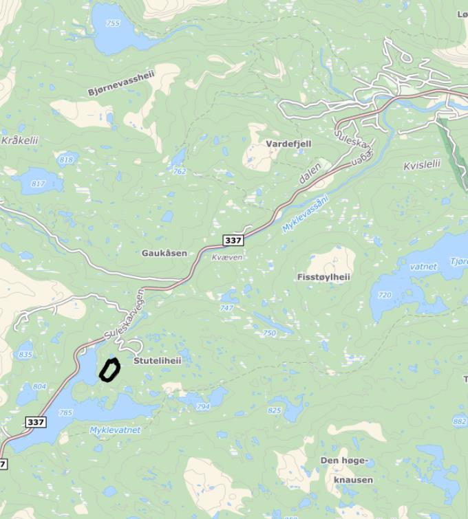 2. Beskrivelse av dagens situasjon i planområdet 2.1 Lokalisering Planområdet ligg i eit hyttefelte Myklevatn på sørsida av Suleskardvegen, sørvest for Brokke.