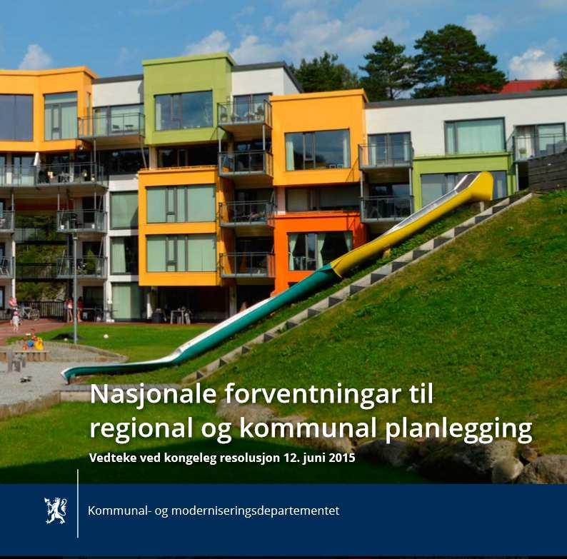 Nasjonaleføringar Fylkeskommunane og kommunane legg vekt på reduksjon av klimagassutslepp, energiomlegging og energieffektivisering gjennom planlegging og lokalisering av næringsverksemd, bustader,