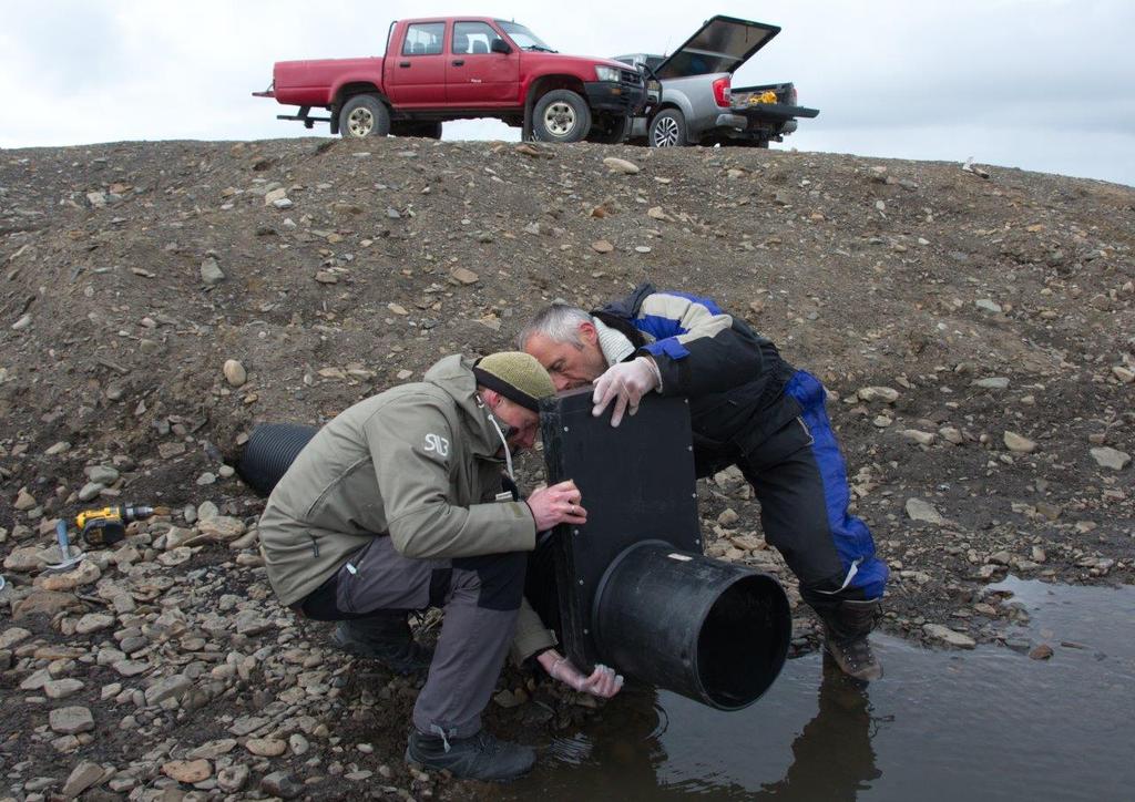 Laguna Det eneste tiltaket som ble gjennomført for Laguna er at det ble lagt et vannrør fra Flyplassbekken til Laguna. Hensikten var å kunne fylle på vann i Laguna når den holder på å gå tørr.