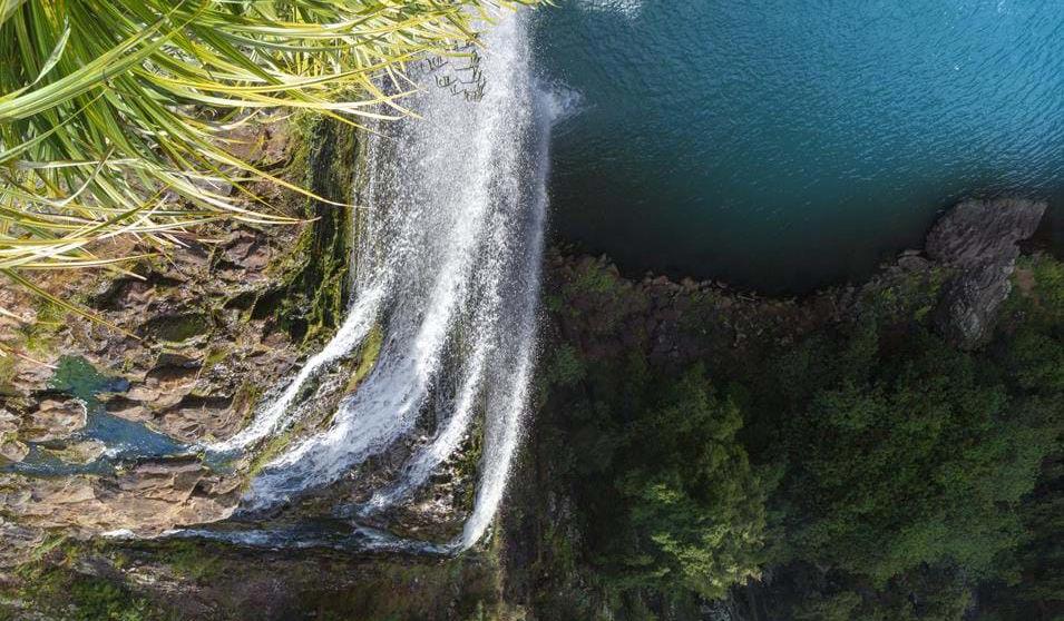 Whangarei Falls - Aktivitetsferie på New Zealand Mount Eden, som også byr på en fantastisk utsikt. Ønsker dere å oppleve strandlivet nær sentrum kan dere blant annet dra til Mission Bay, St.