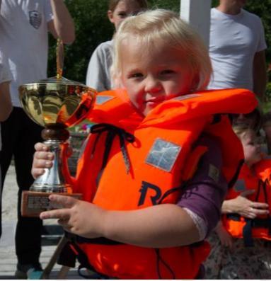 Medlemmer Vi er 65 medlemmer inklusiv æresmedlem Olav Magnussen. Vi har fått 2 nye medlemmer i perioden, mens 2 er utmeldt. www.setteviken.no Fiskekonkurransen 20 års jubileum!