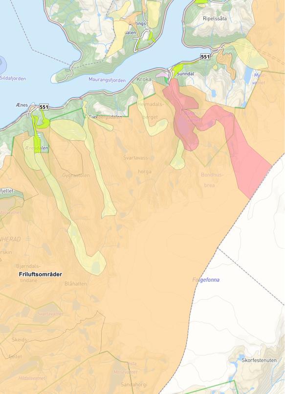 7 Figur: Kartlagde og verdisette friluftslivsområde i analyseområde 17 Miljømessig konsekvens: Bygging av vindkraft på land vil få konsekvensar for miljøet med tanke på støy, inngrep i naturen i form