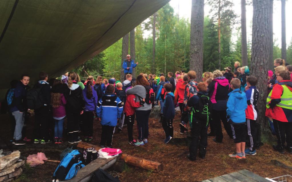 Informasjonstjenesten 2017 Tekst av Knut Arne Gjems Skogselskapet i Hedmark har i år vært ute i over 30 dager med ulike aktiviteter for barn, ungdom og lærere.