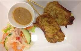 Deep-fried Thai fishcake, served with salad, sweet chili sauce and peanut sauce 006 Moo
