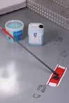 57 Mapefloor Cleaner ED Vaskemiddel for normal avfetting av gulv. Se prisliste s. 60 Utseende: Væske. Farge: Grønn. Konsistens: Flytende. Påføring: For hånd eller vaskemaskin. Emballasje: 10 kg kanne.