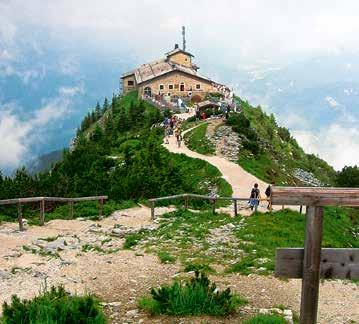 over Berghof. Først måtte det bygges en 6,3 km lang vei nesten helt frem til toppunktet.