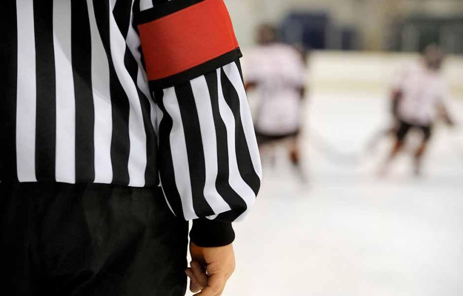 Dommere Suksessfaktorer For å drive en så stor konkurransevirksomhet innen ishockey kreves et stort antall dommere.