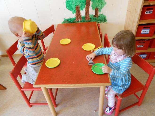 BARNS MEDVIRKNING Barn i barnehagen har rett til å gi uttrykk for sitt syn på barnehagens daglige virksomhet.