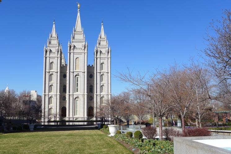 Salt Lake Temple finner vi sentralt i byen.