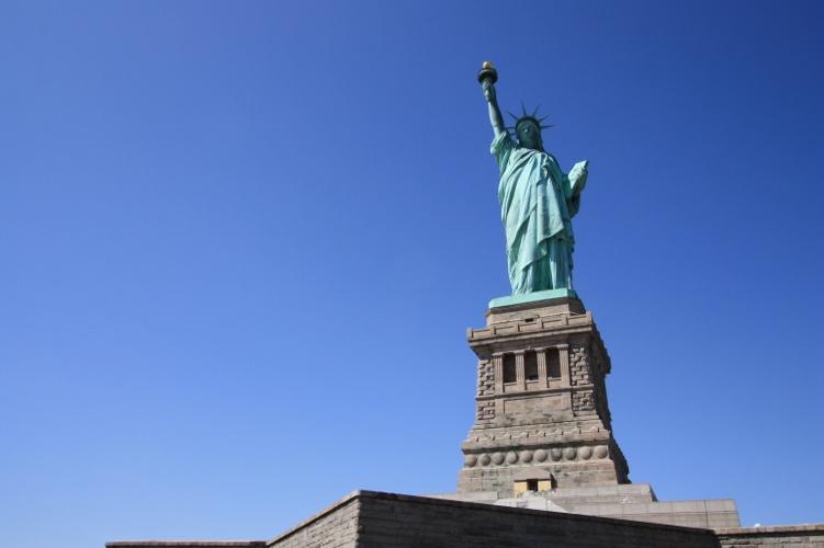 Vi har to overnattinger i New York og får med oss litt av det verdensmetropolen har å by på, inkludert Broadway og 42nd Street, startpunktet for Lincoln Highway.