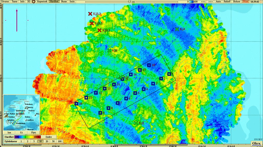 Figur 4: Bunndata fra Kjølsøyvær i 0,46 meters oppløsning med bunnhardhet, og de innerste stasjonene fra foreliggende C-undersøkelse.