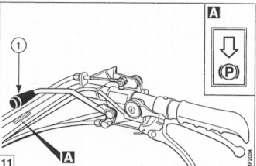Høyre sving trekk inn høyre Clutch - brems hendel (Fig 9Ref 1) Venstre sving trekk inn venstre Clutch - brems hendel (9Ref 1) MFC 186 IWD er også utstyrt med parkerings brems.