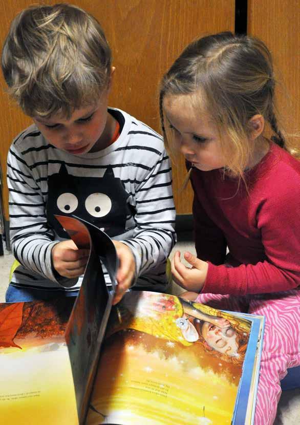 Davik barnehage og Bremanger folkebibliotek Boka har fått ein ny plass i barnehagen: Eldre barn fekk i oppgåve å